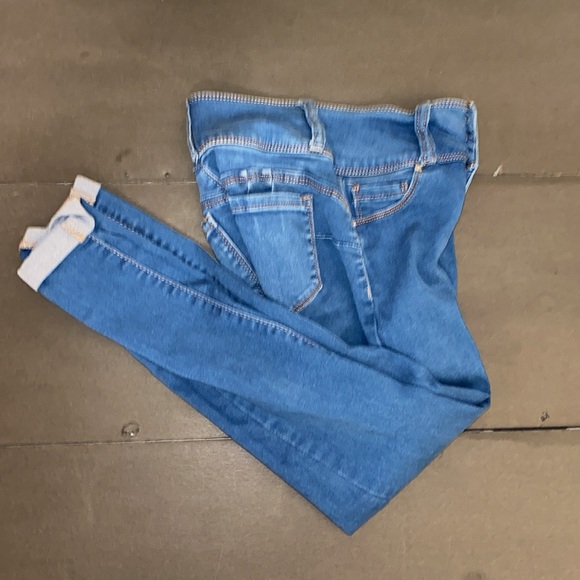 Forever 21 Los Angeles Size 24 3-Button Tap Stretch Denim Ankle Cropped Jeans - Picture 3 of 11